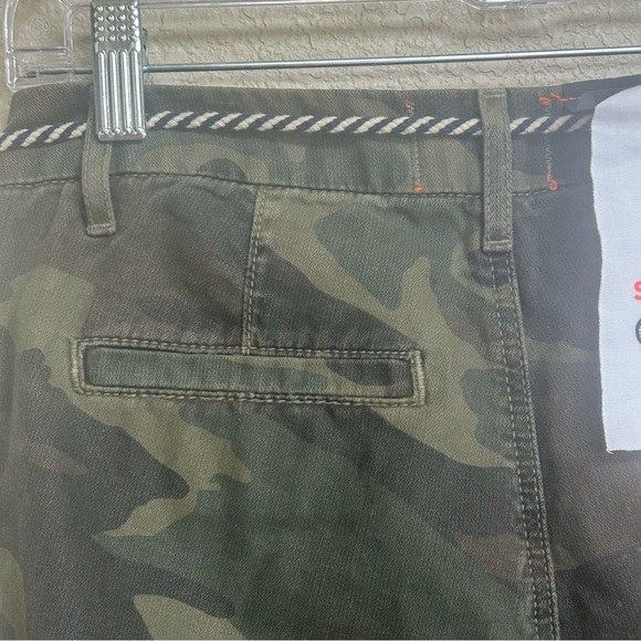 NWT Sundry Women’s Camo Cotton Pants Size 24 Drawstring Waist Tapered Leg - Picture 10 of 12